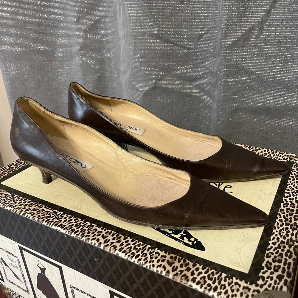 Jimmy Choo low heel pump.